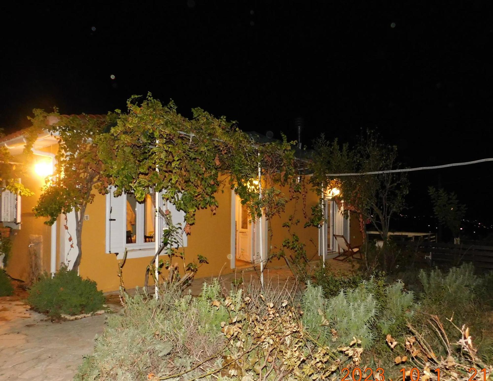 Adonino Residence-The House Of Pomegranates Lakíthra Екстериор снимка